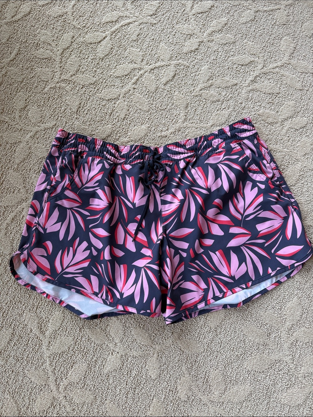 Columbia Pink Leaf Print Navy Athletic Shorts